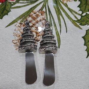 SILVER CHRISTMAS TREE SPREADER SET